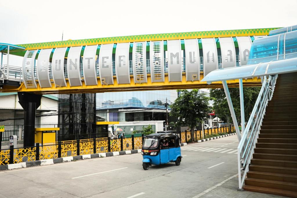 Project Lift Gedung - JPO Sunter Barat - Jakarta Project Lift Gedung - Bank BTN - Jakarta