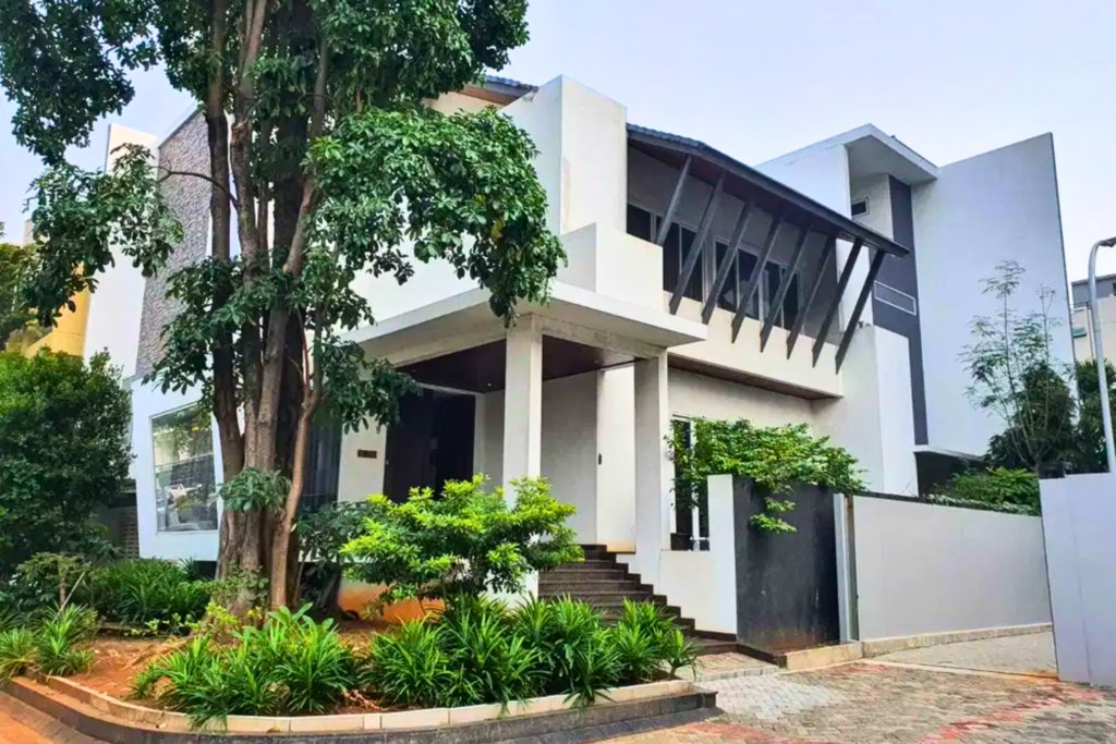 Project Lift Rumah - Rumah Tinggal Elang Laut PIK - Jakarta Utara Project Lift Rumah - Rumah Tinggal Elang Laut PIK - Jakarta Utara
